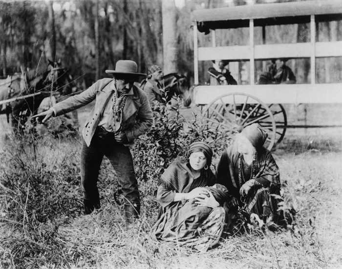 CALL_OF_HER_PEOPLE_01