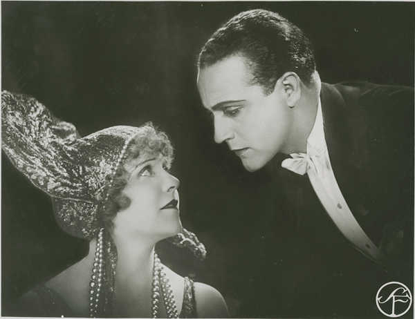 Flickorna Gyurkovics (1926) Filmografinr 1926/17